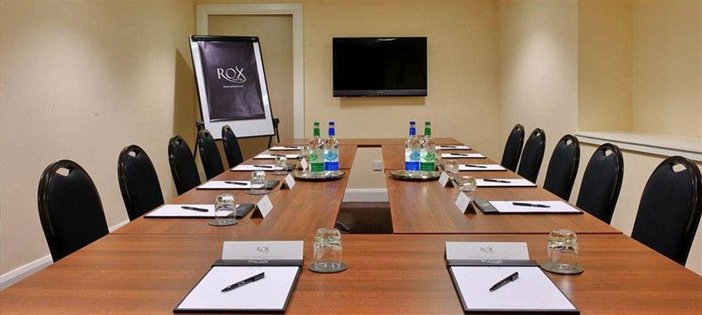 Rox Hotel Aberdeen By Compass Hospitality Esterno foto